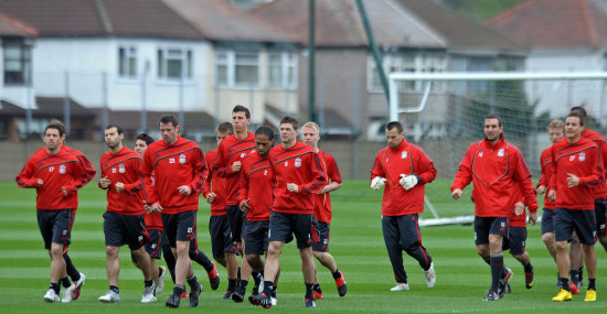 都展现出成 都展现出成